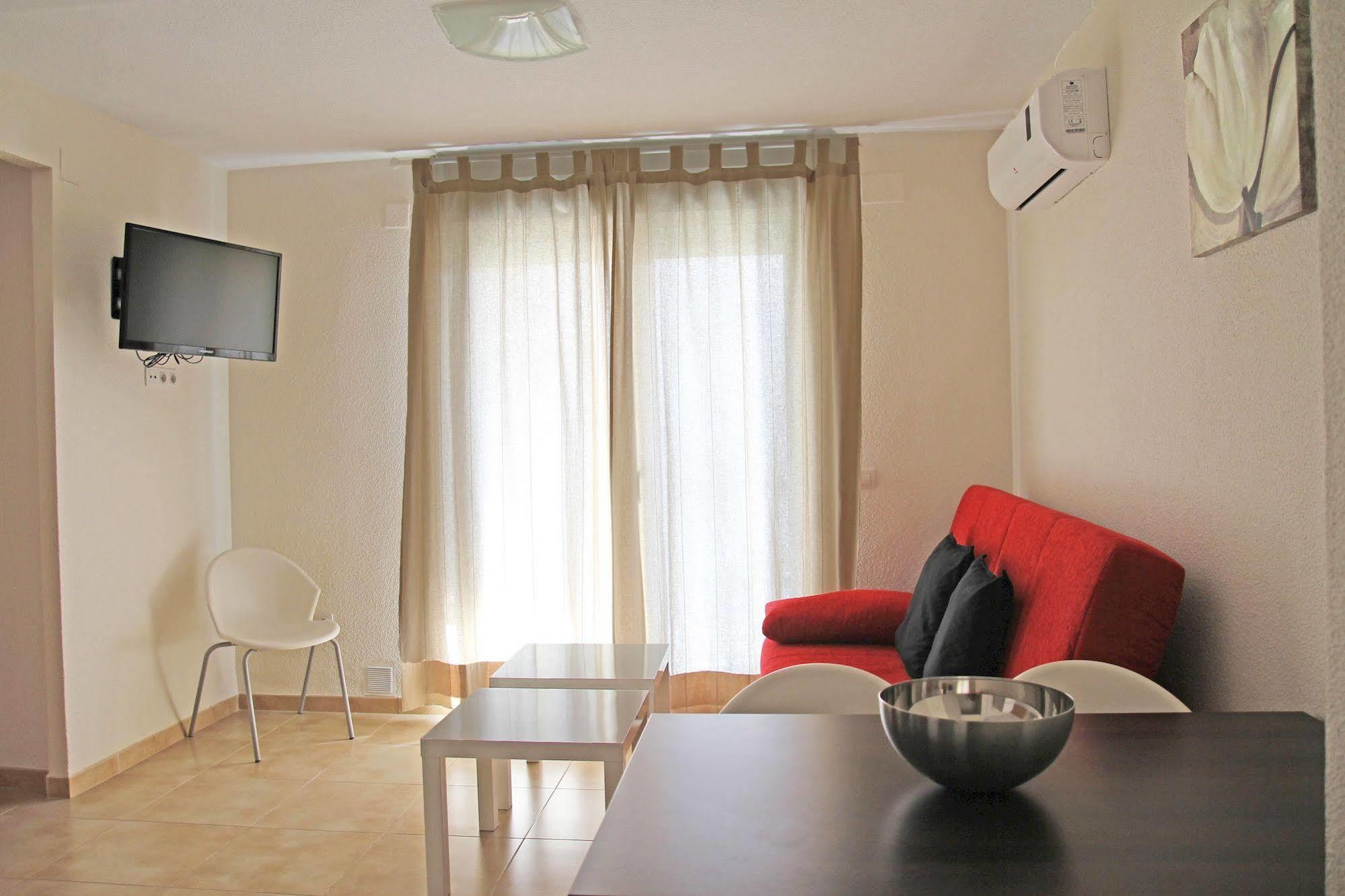 Apartamentos Dona Carmen 3000 오로페사델마르 외부 사진