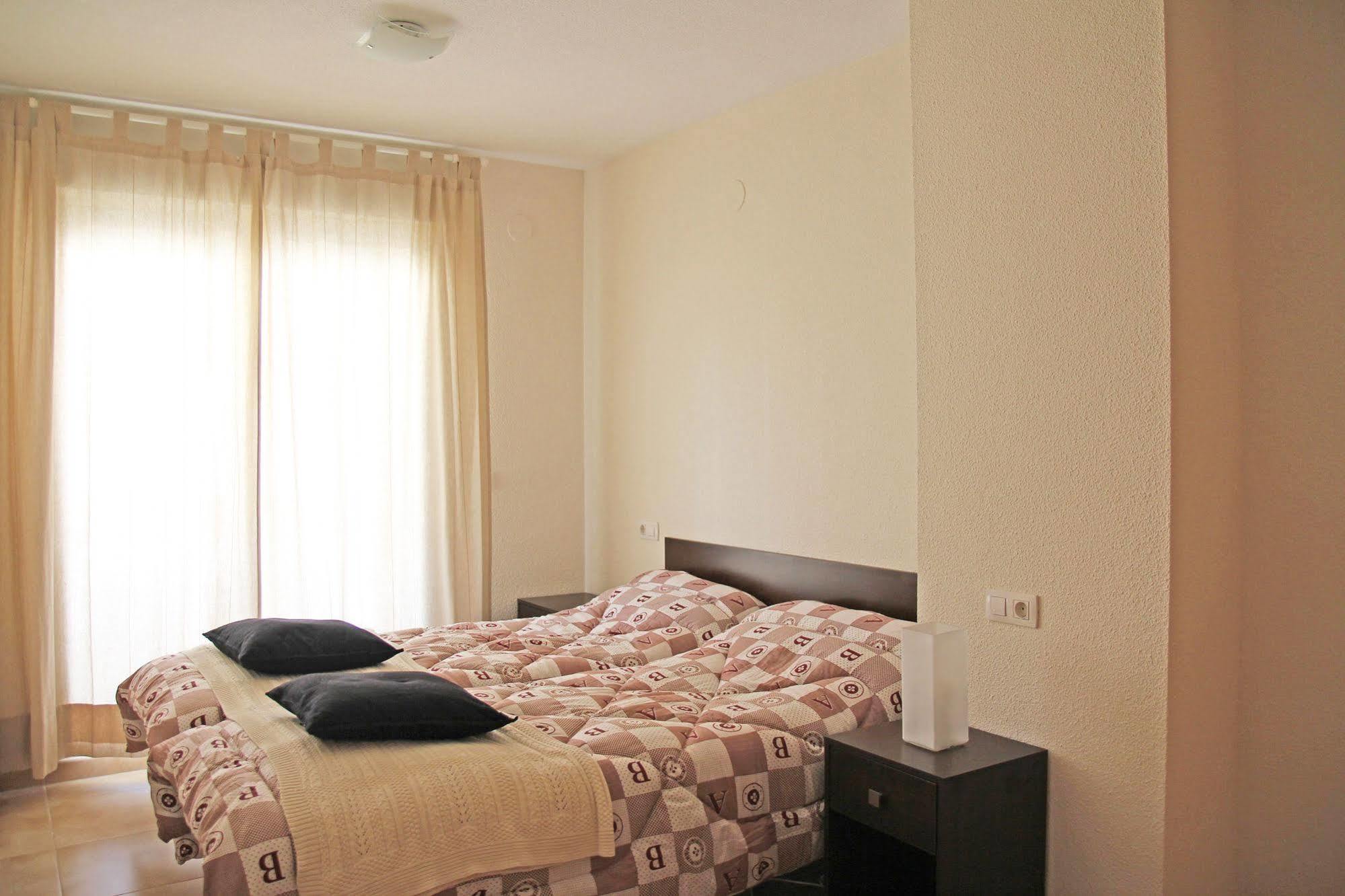 Apartamentos Dona Carmen 3000 오로페사델마르 외부 사진
